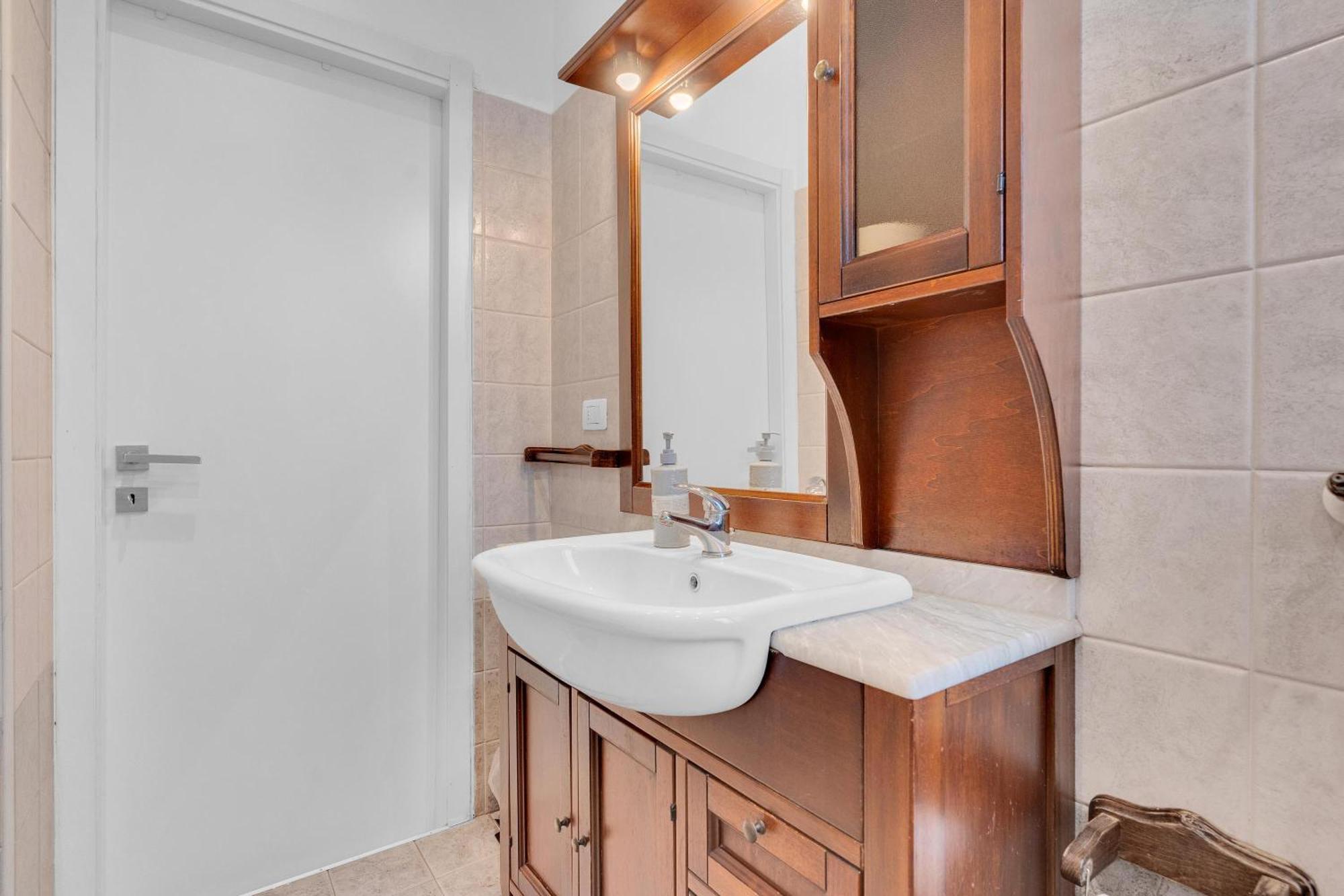 Fute182 -bicocca- Easy House * Milaan
